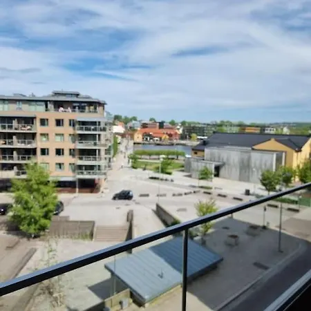 Velkommen Til Kaldnes Brygge *